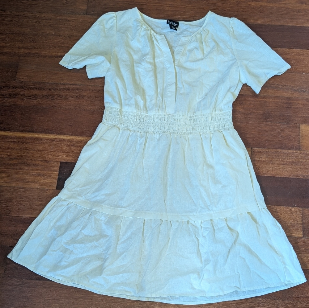 Nicole Miller Light Cream Short-Sleeve Smocked Waist Dress Linen Size Large